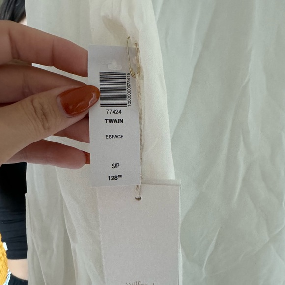 NEW Aritzia Twain Button Up - Picture 6 of 11